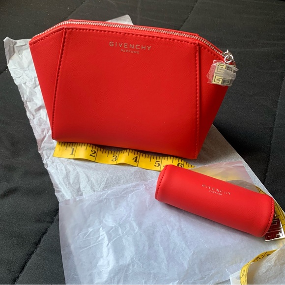 GIVENCHY COSMETIC BAG AND LIPSTICK BAG New - Picture 4 of 10